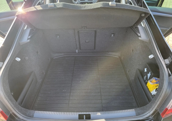 Skoda Octavia cena 69999 przebieg: 110000, rok produkcji 2017 z Hrubieszów małe 436